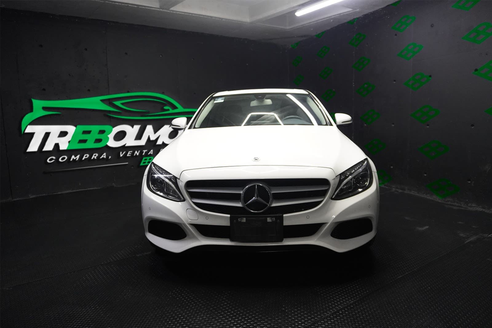 Mercedes-Benz C200 CGI Exclusive - Imagen 1